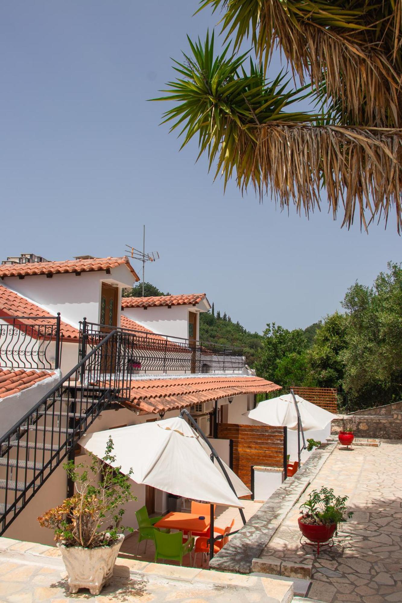Villa Sissy Studios & Apartments Sívota Eksteriør bilde