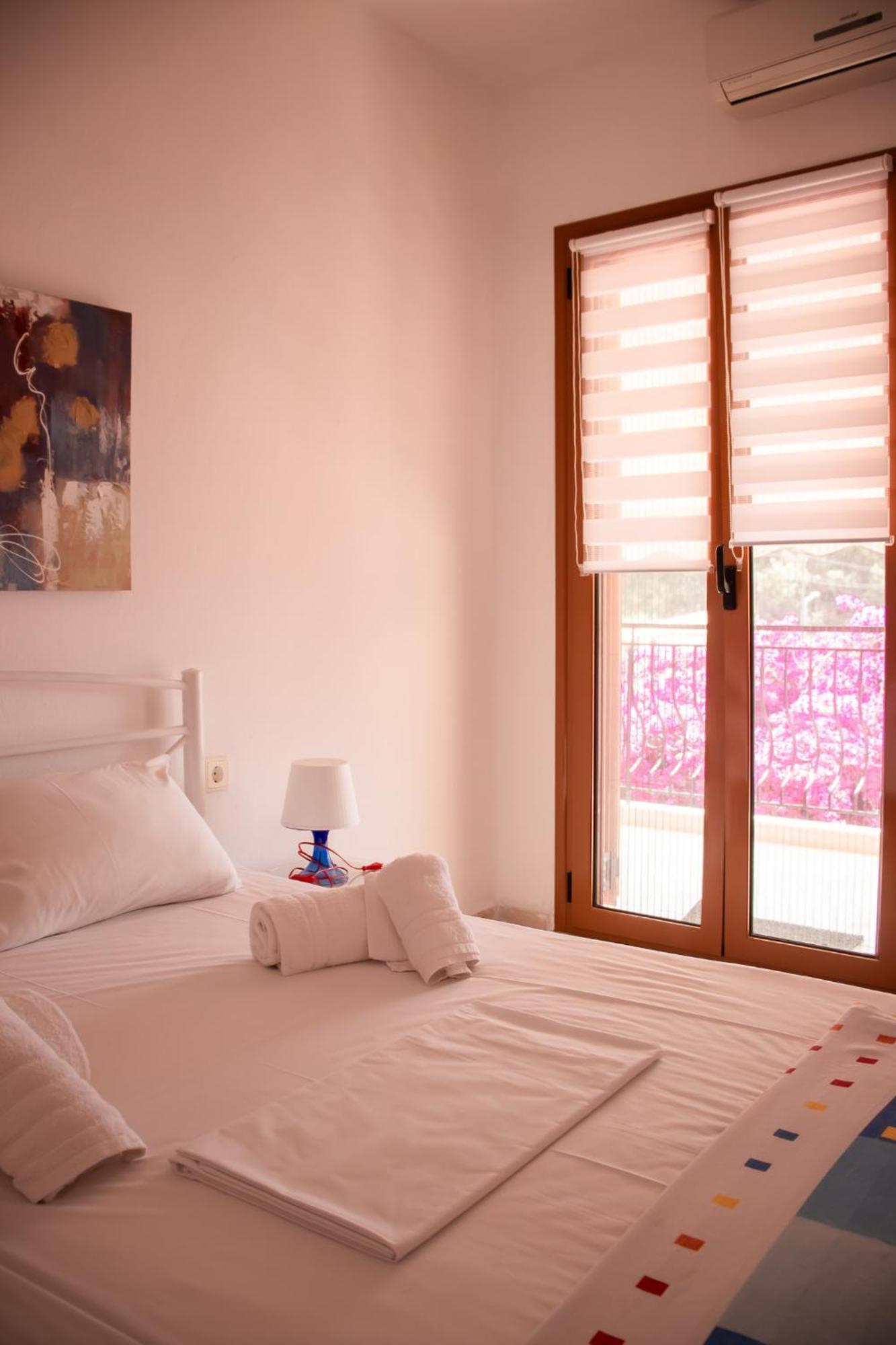 Villa Sissy Studios & Apartments Sívota Eksteriør bilde