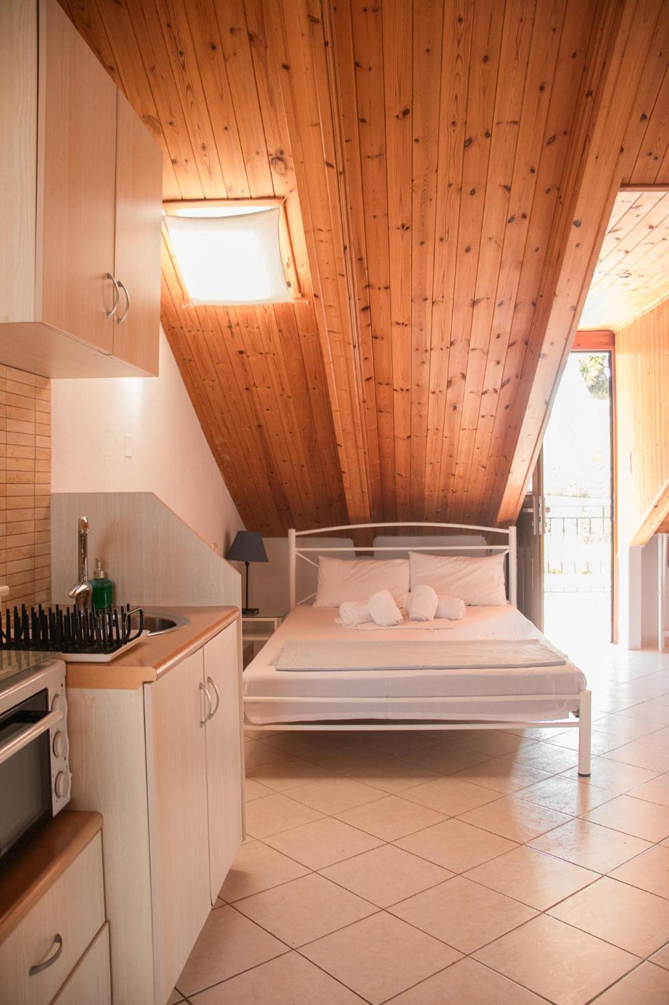 Villa Sissy Studios & Apartments Sívota Eksteriør bilde